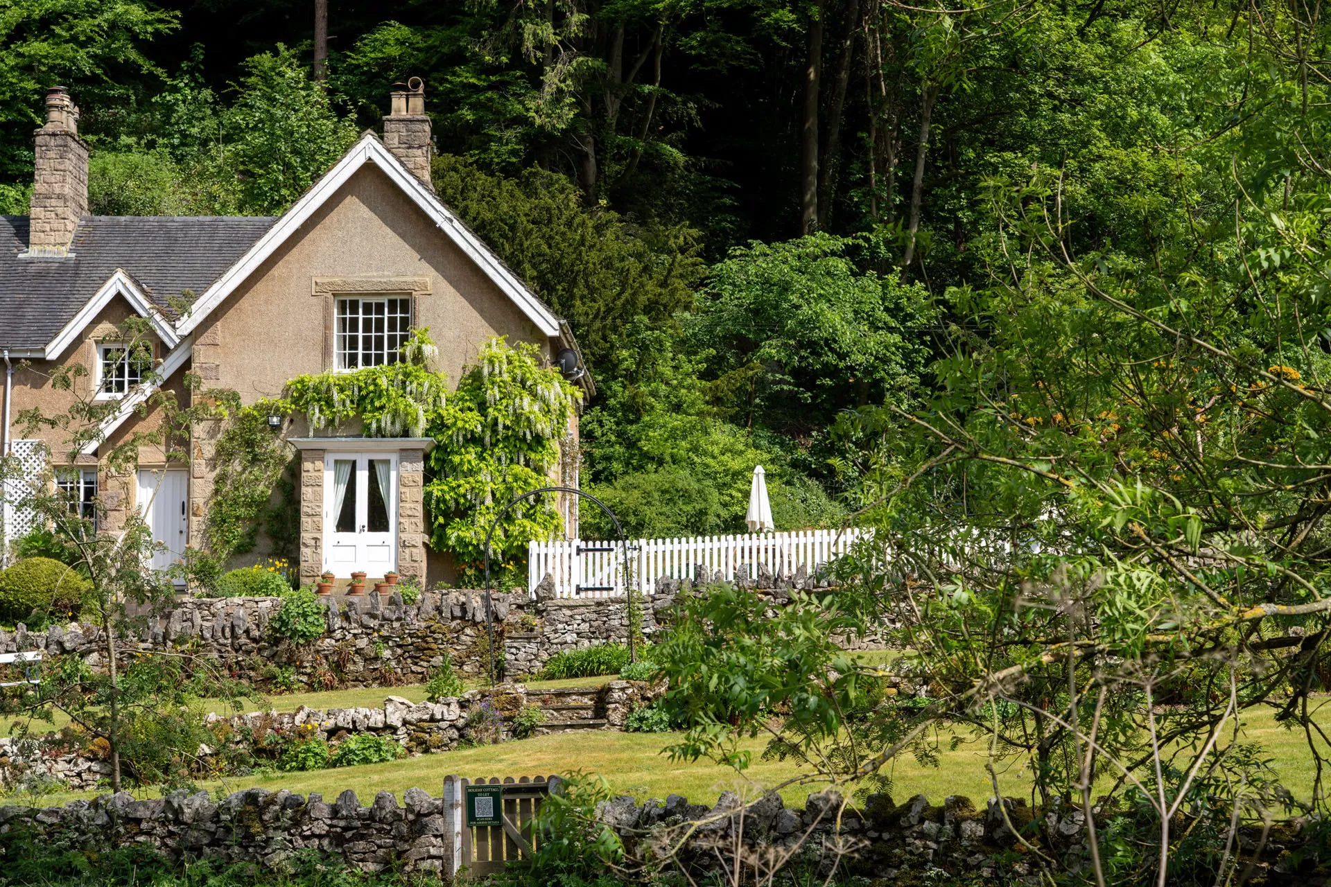 The Old Cottage Gallery | The Old Cottage